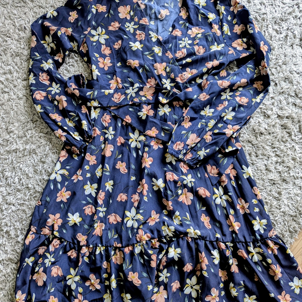 SHEIN Navy Floral Blouse